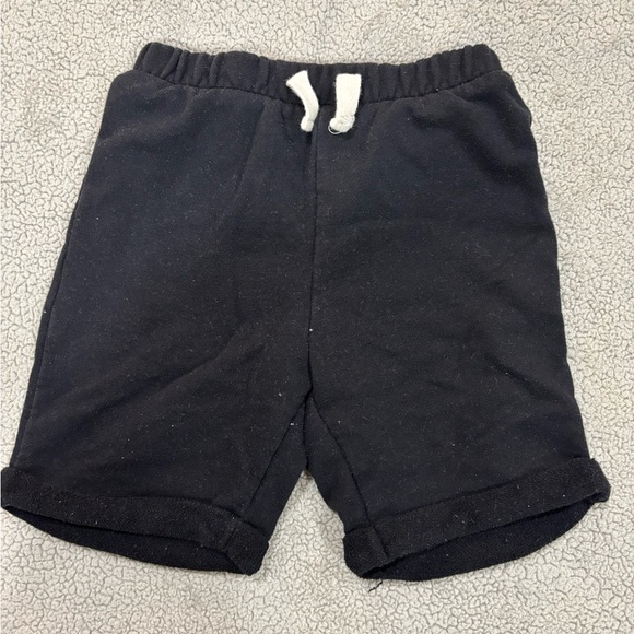 BOYS BOTTOMS BUNDLE ⭐️ 8 pairs - 4-5T ⭐️ - Picture 5 of 8